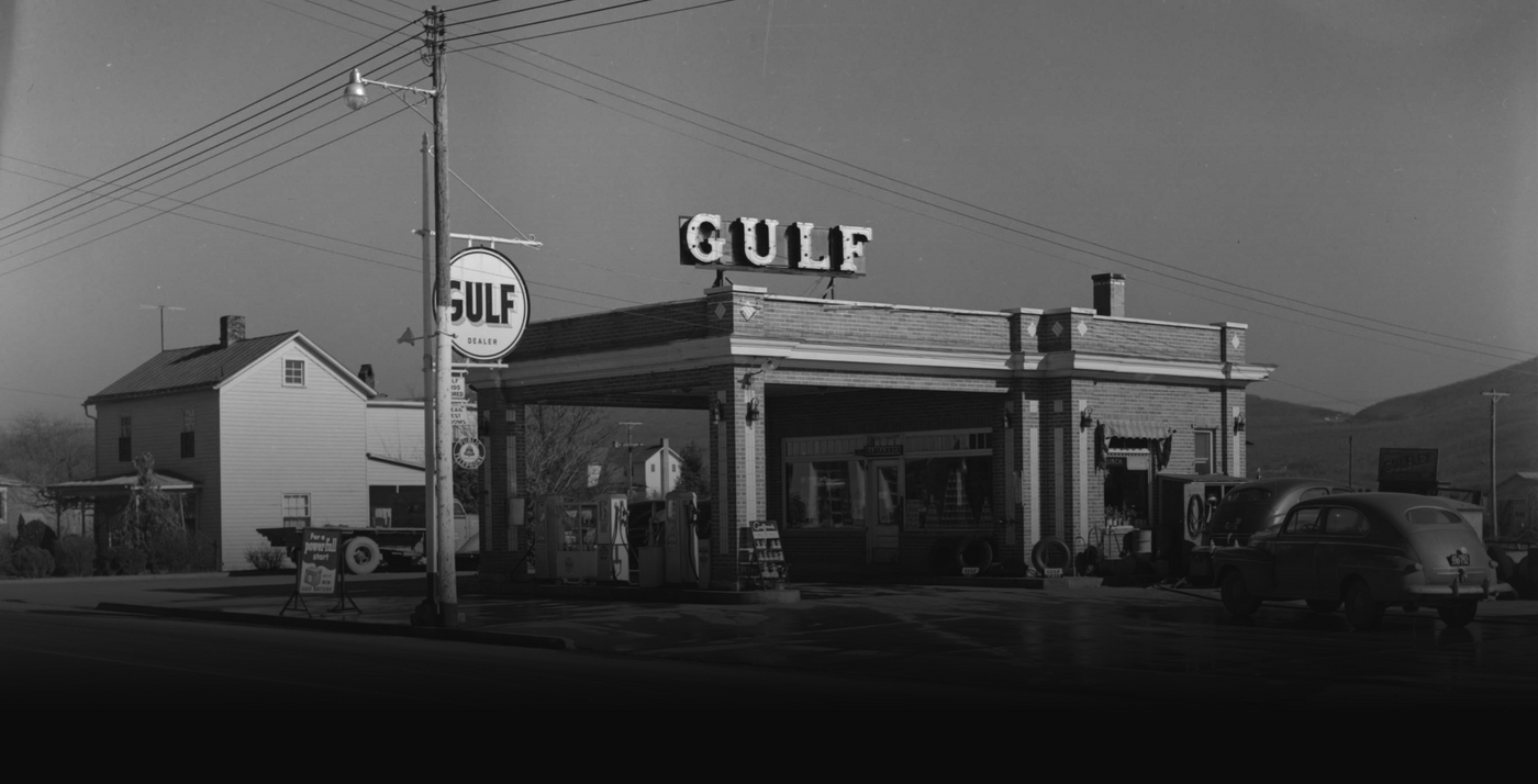 Gulf Oil Stocks & Bonds - Ghosts of Wall Street